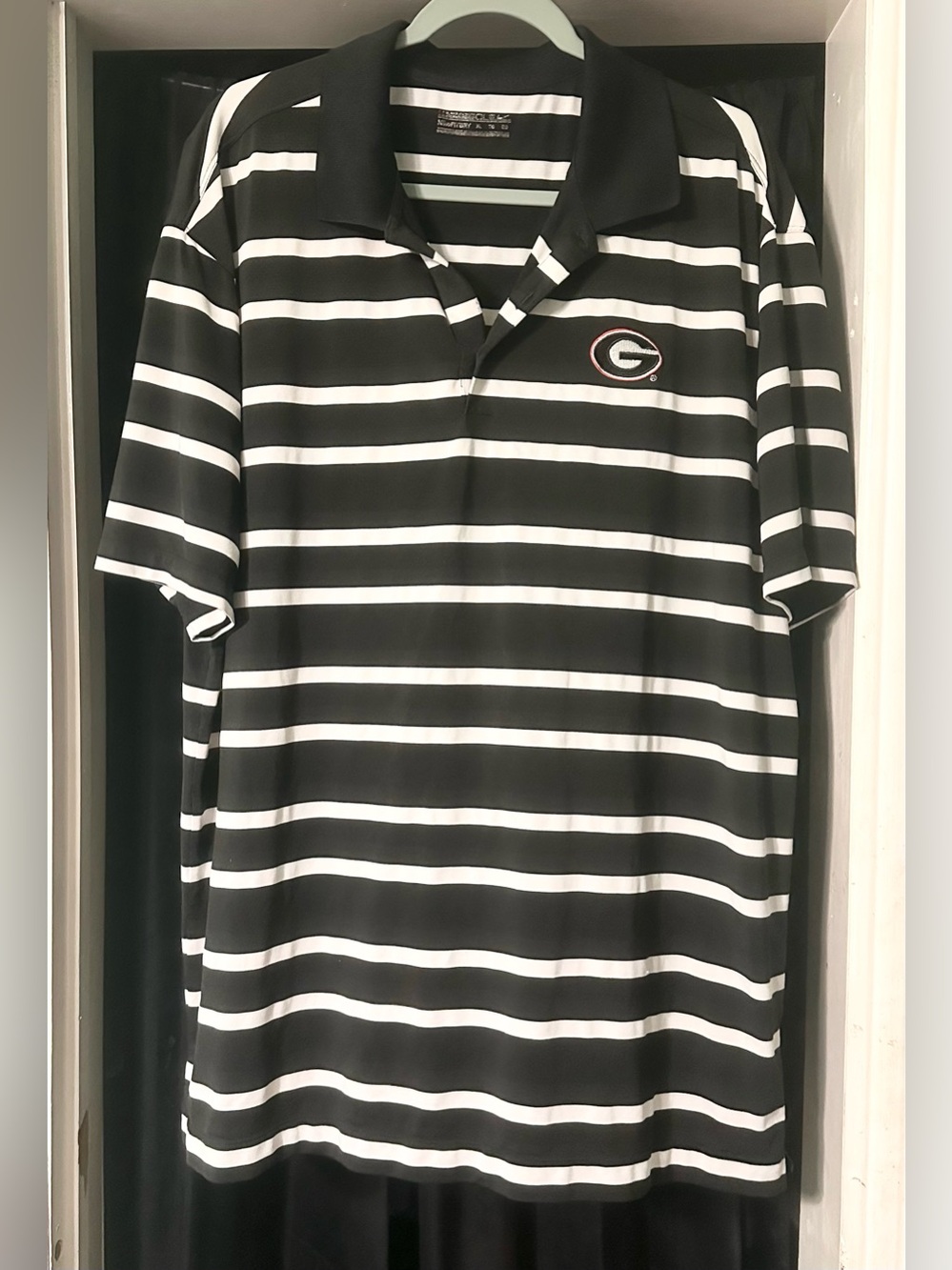 Georgia Bulldogs NCAA Black Stripe Nike dry fit golf polo size xl